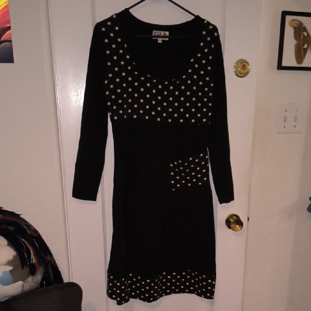 gRUB | Chic Black Long Sleeve Dress with White Polka Dots